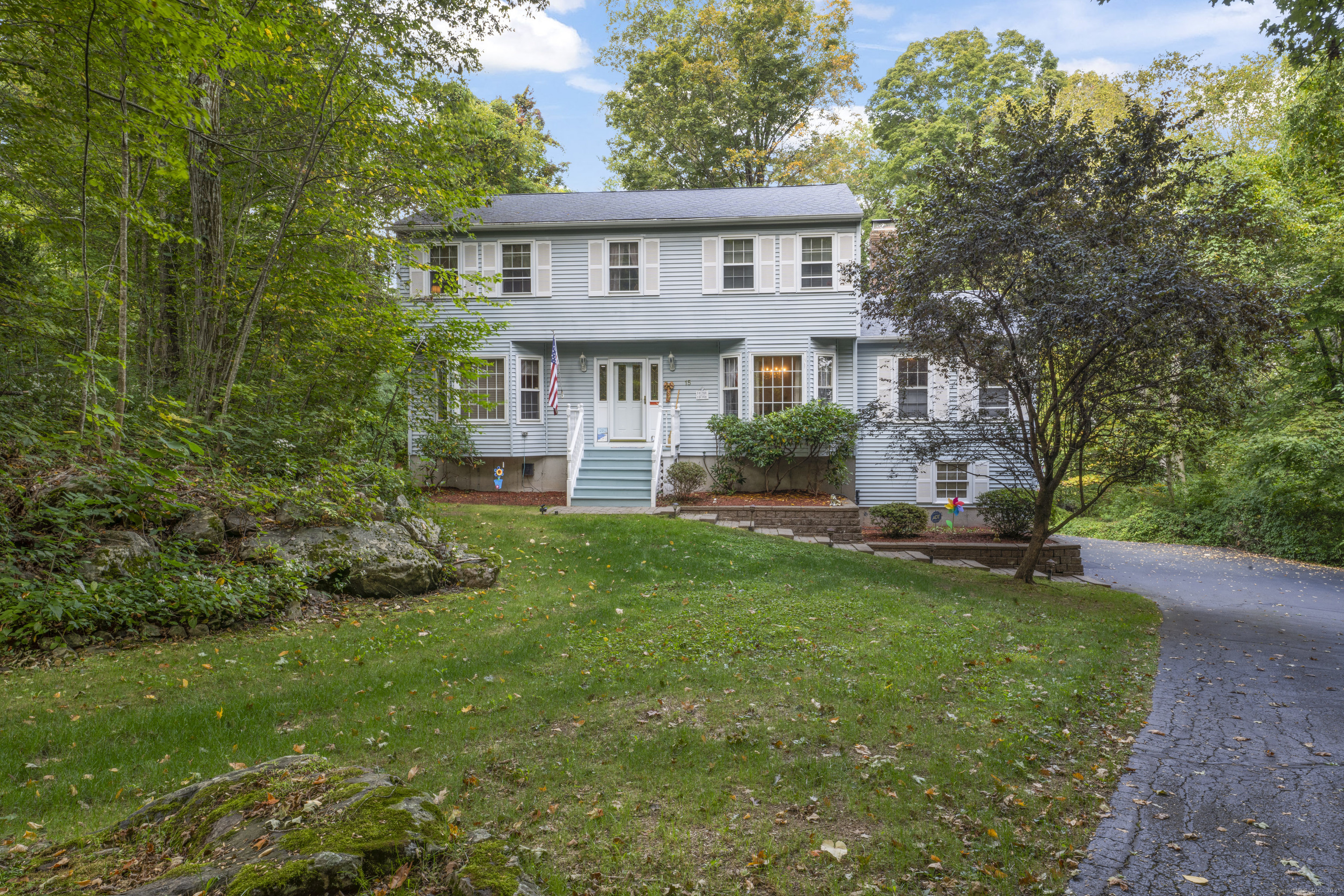 15 Marc Road Danbury CT 06810