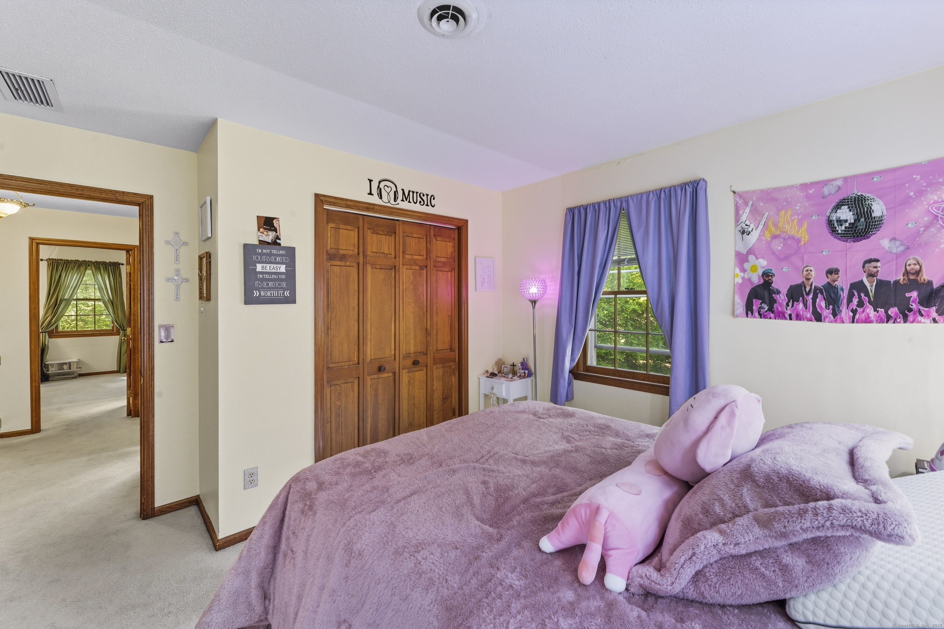 15 Marc Road Danbury CT 06810