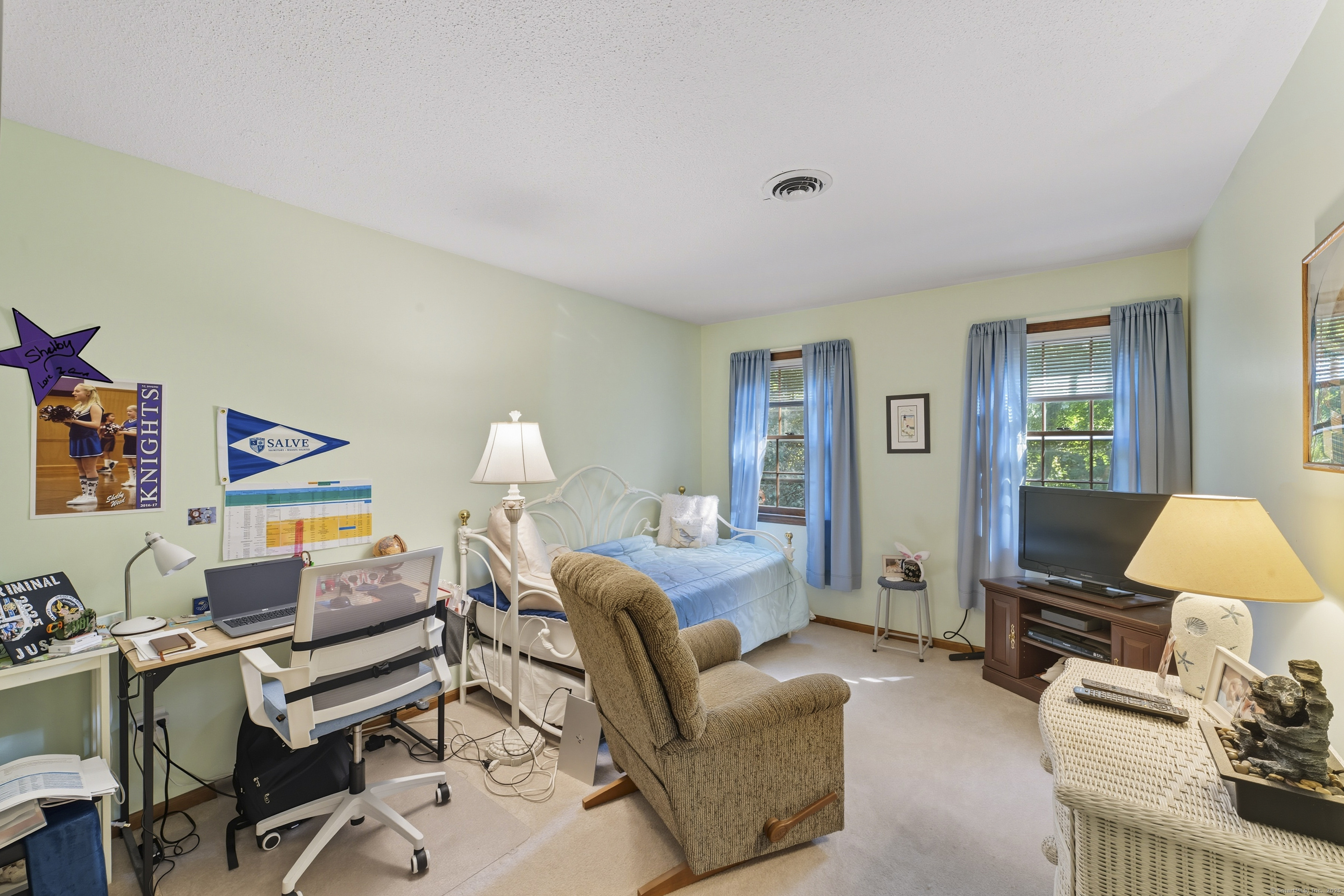 15 Marc Road Danbury CT 06810