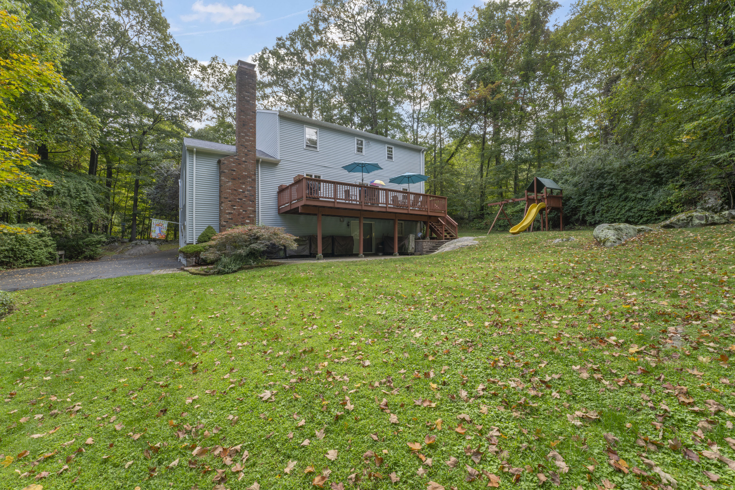 15 Marc Road Danbury CT 06810