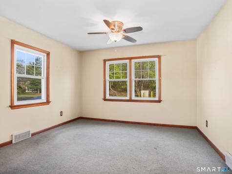 171 Old Point Road Milford CT 06460