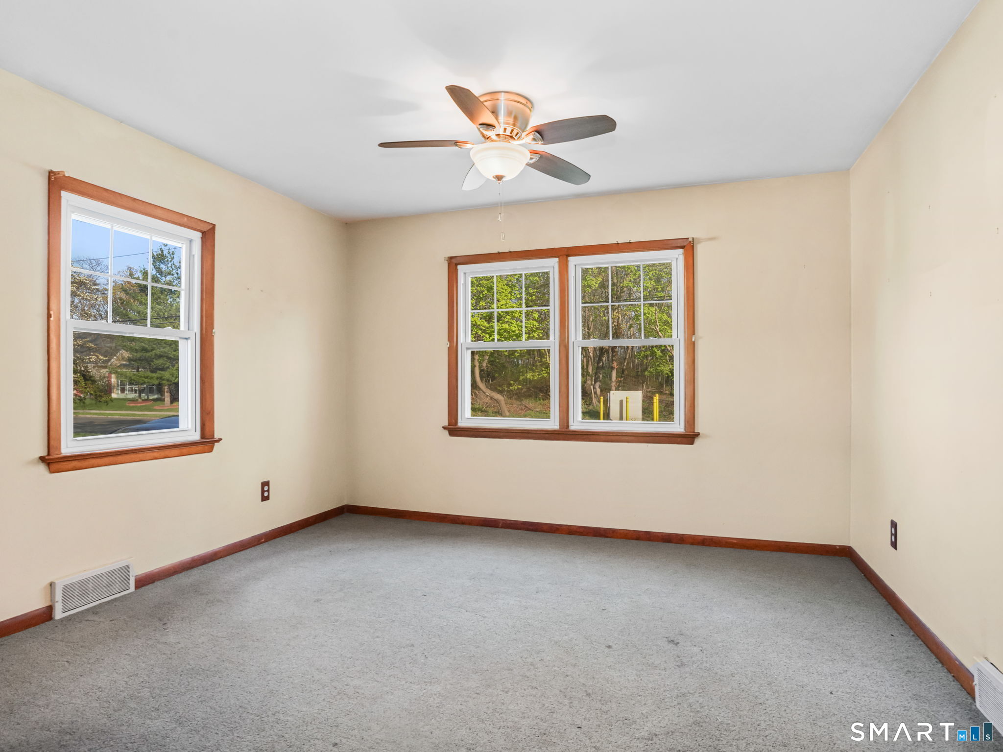 171 Old Point Road Milford CT 06460