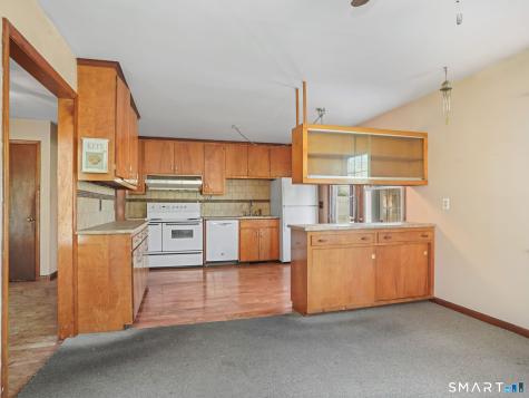 171 Old Point Road Milford CT 06460
