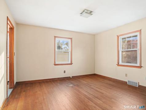 171 Old Point Road Milford CT 06460