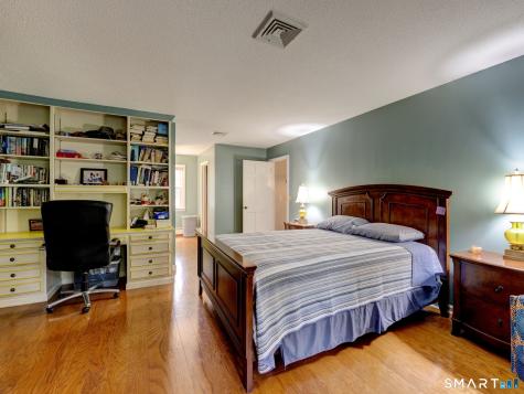 20 Christine Lane South Windsor CT 06074