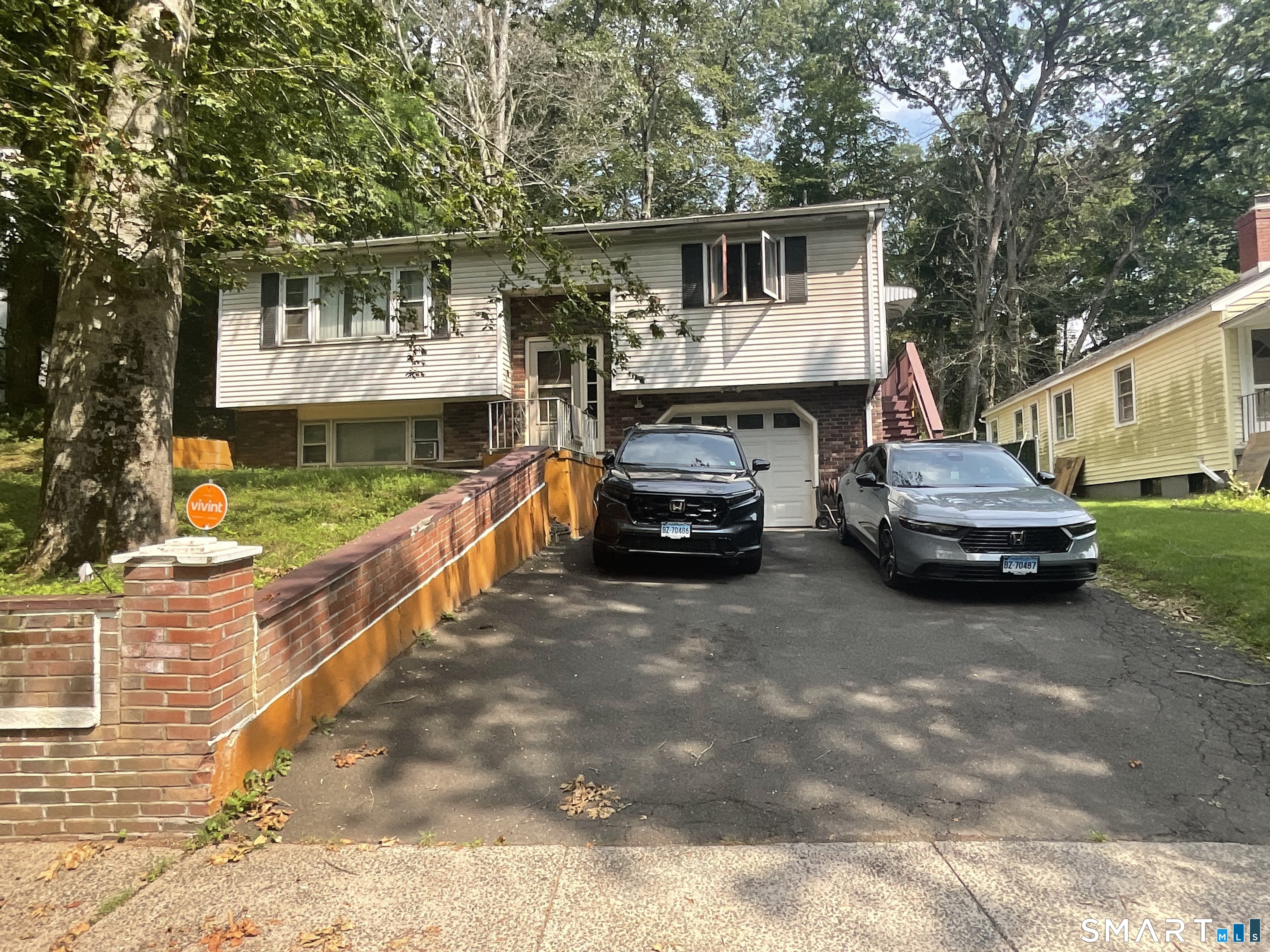 127 Laurel Road New Haven CT 06515