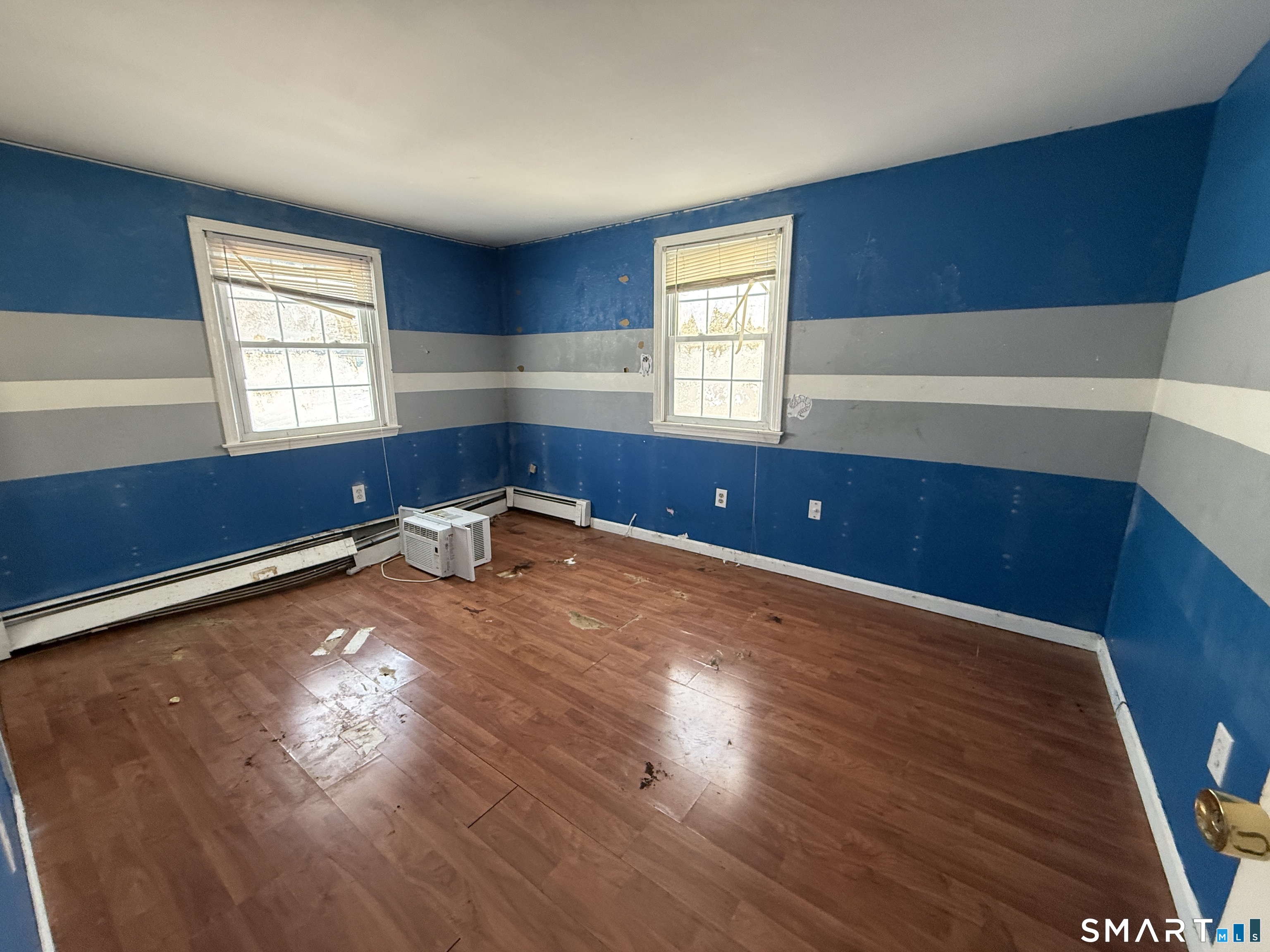 98 1ST Street Suffield CT 06078