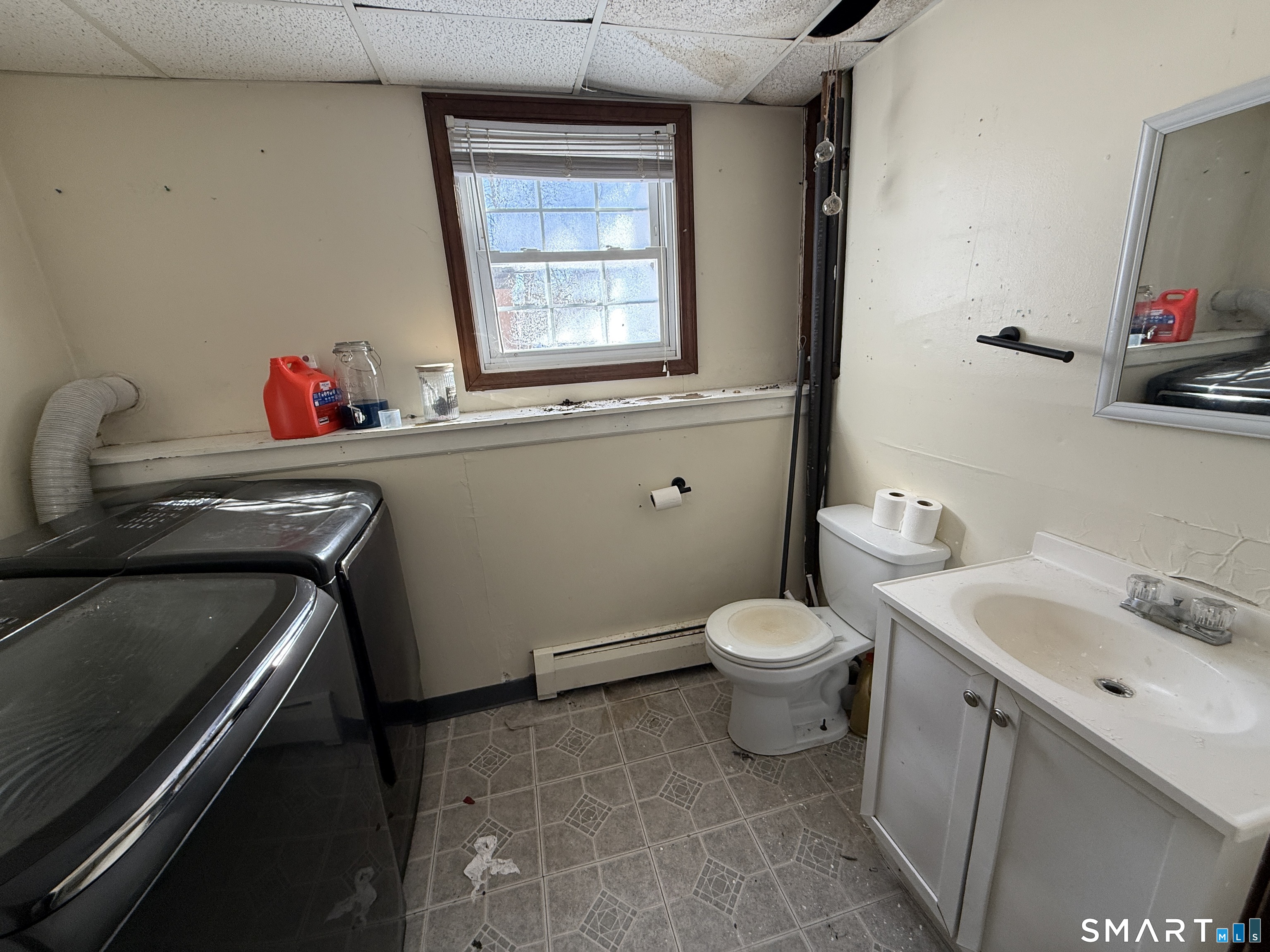 98 1ST Street Suffield CT 06078