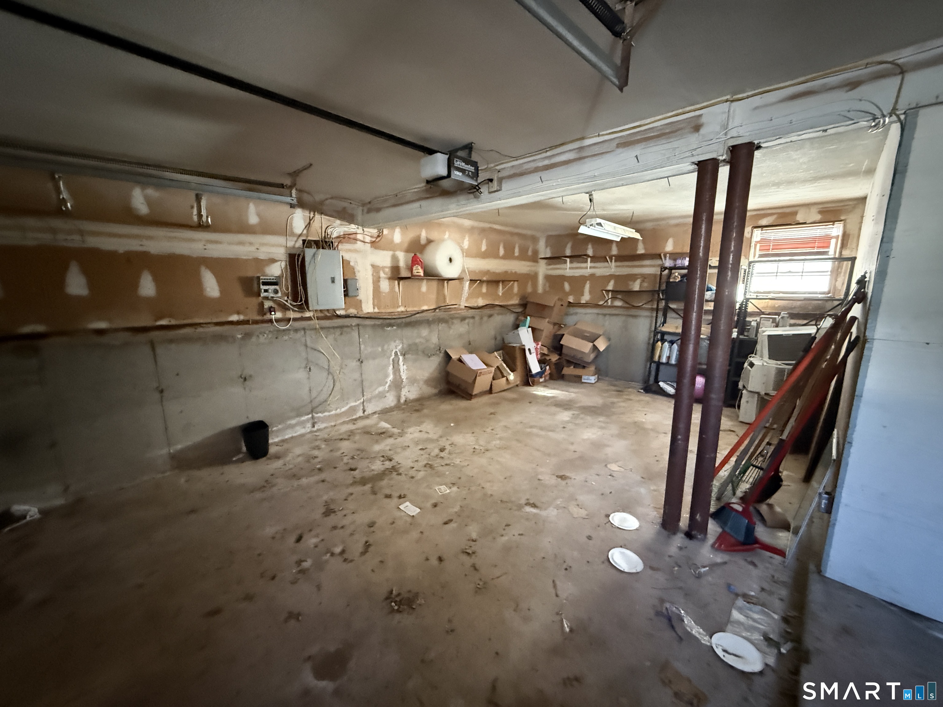 98 1ST Street Suffield CT 06078