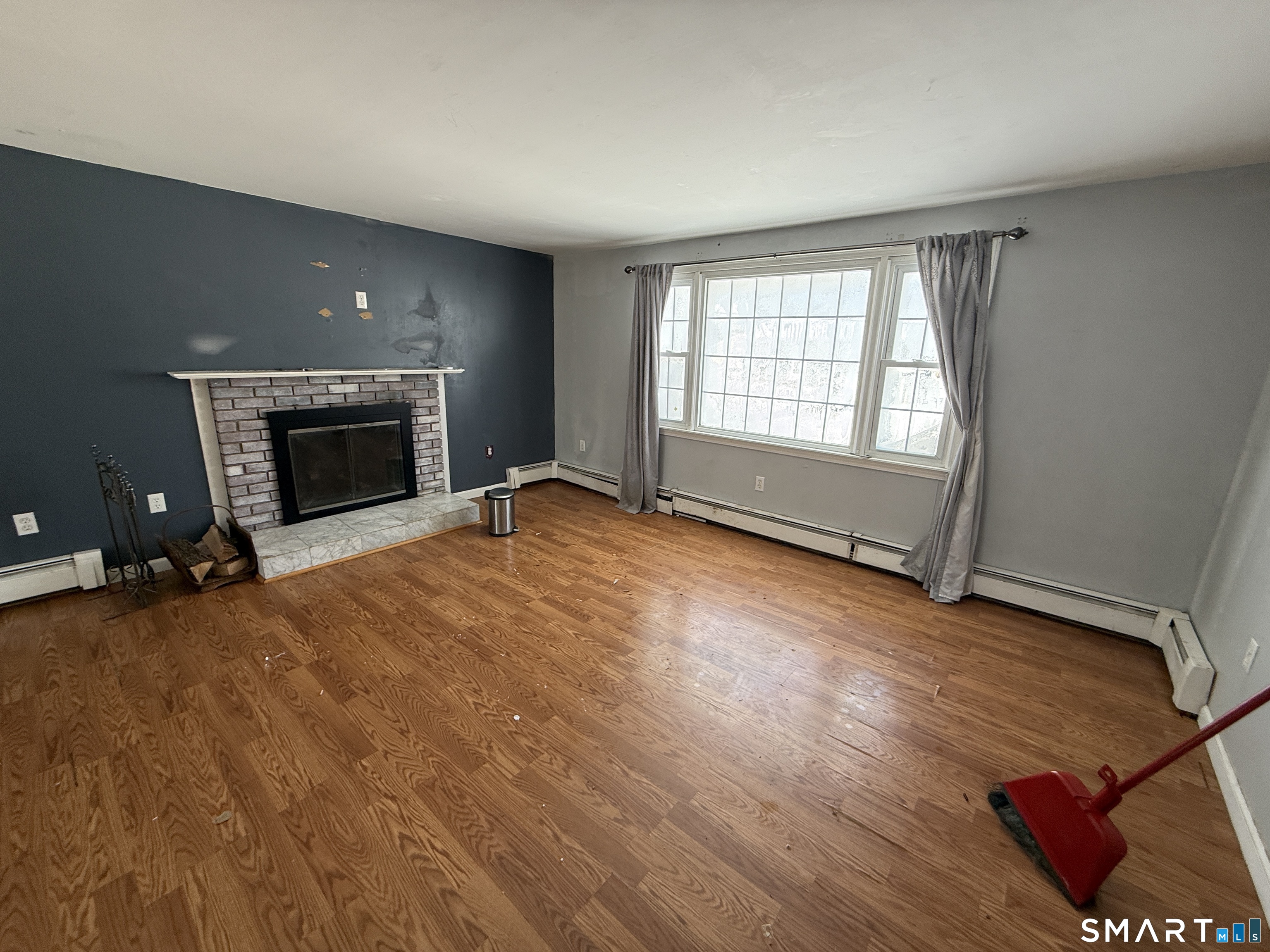 98 1ST Street Suffield CT 06078