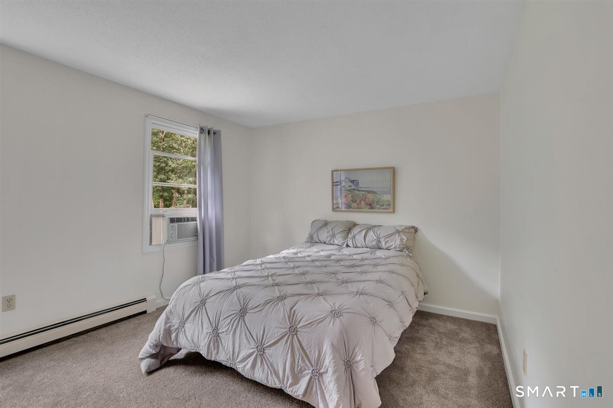 11 Brookside Court East Hampton CT 06424