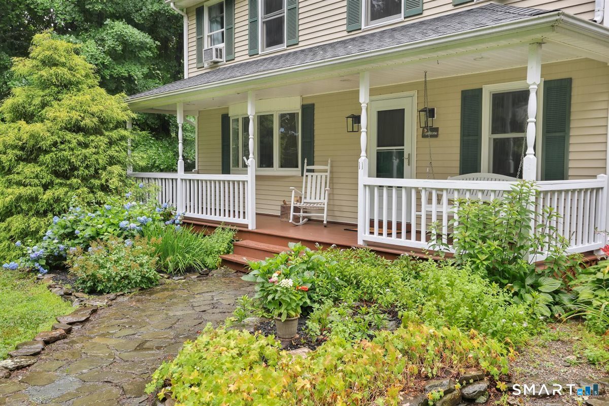 11 Brookside Court East Hampton CT 06424