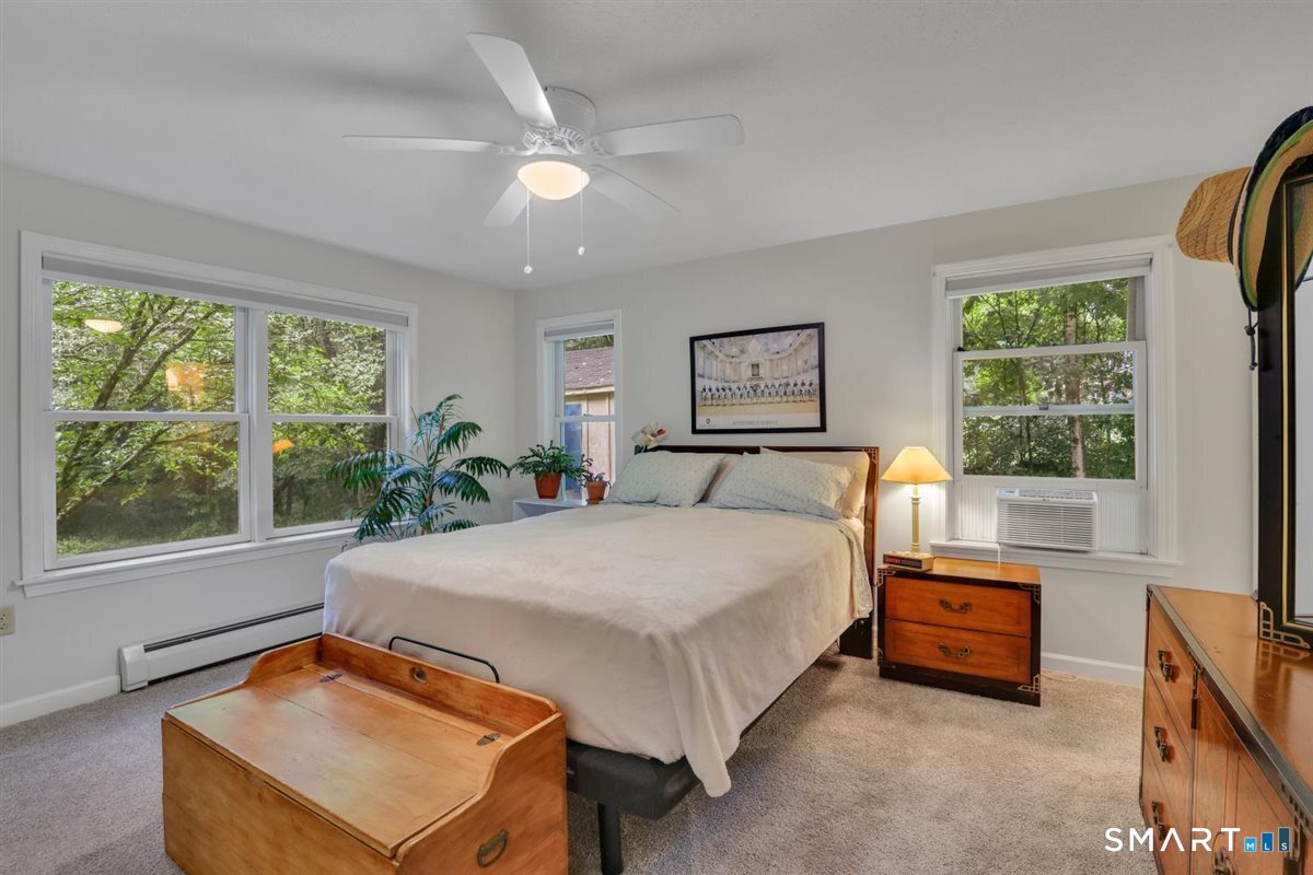 11 Brookside Court East Hampton CT 06424