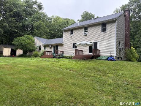 11 Brookside Court East Hampton CT 06424