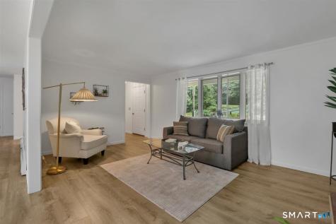 11 Brookside Court East Hampton CT 06424