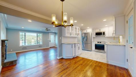 75 North Lake Shore Drive Brookfield CT 06804
