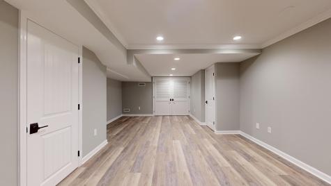 75 North Lake Shore Drive Brookfield CT 06804