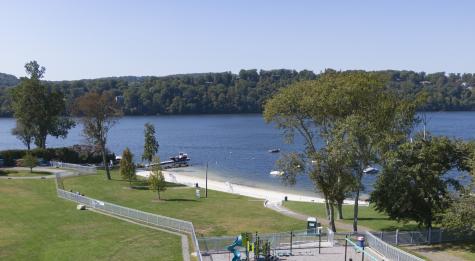 75 North Lake Shore Drive Brookfield CT 06804