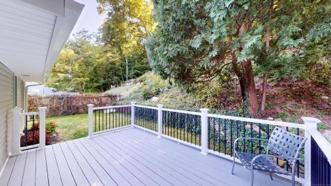 75 North Lake Shore Drive Brookfield CT 06804
