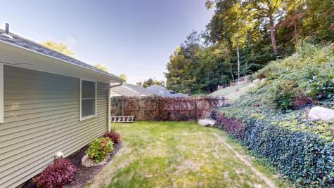 75 North Lake Shore Drive Brookfield CT 06804