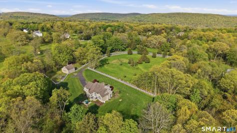 117 Litchfield Turnpike Bethany CT 06524