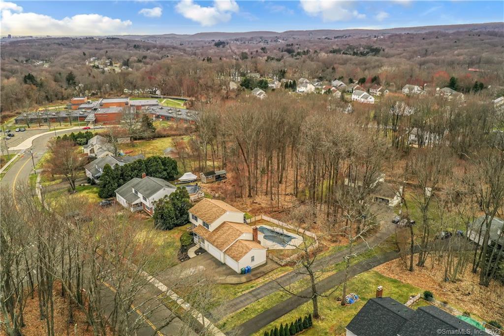 76 Kirk Road Hamden CT 06514