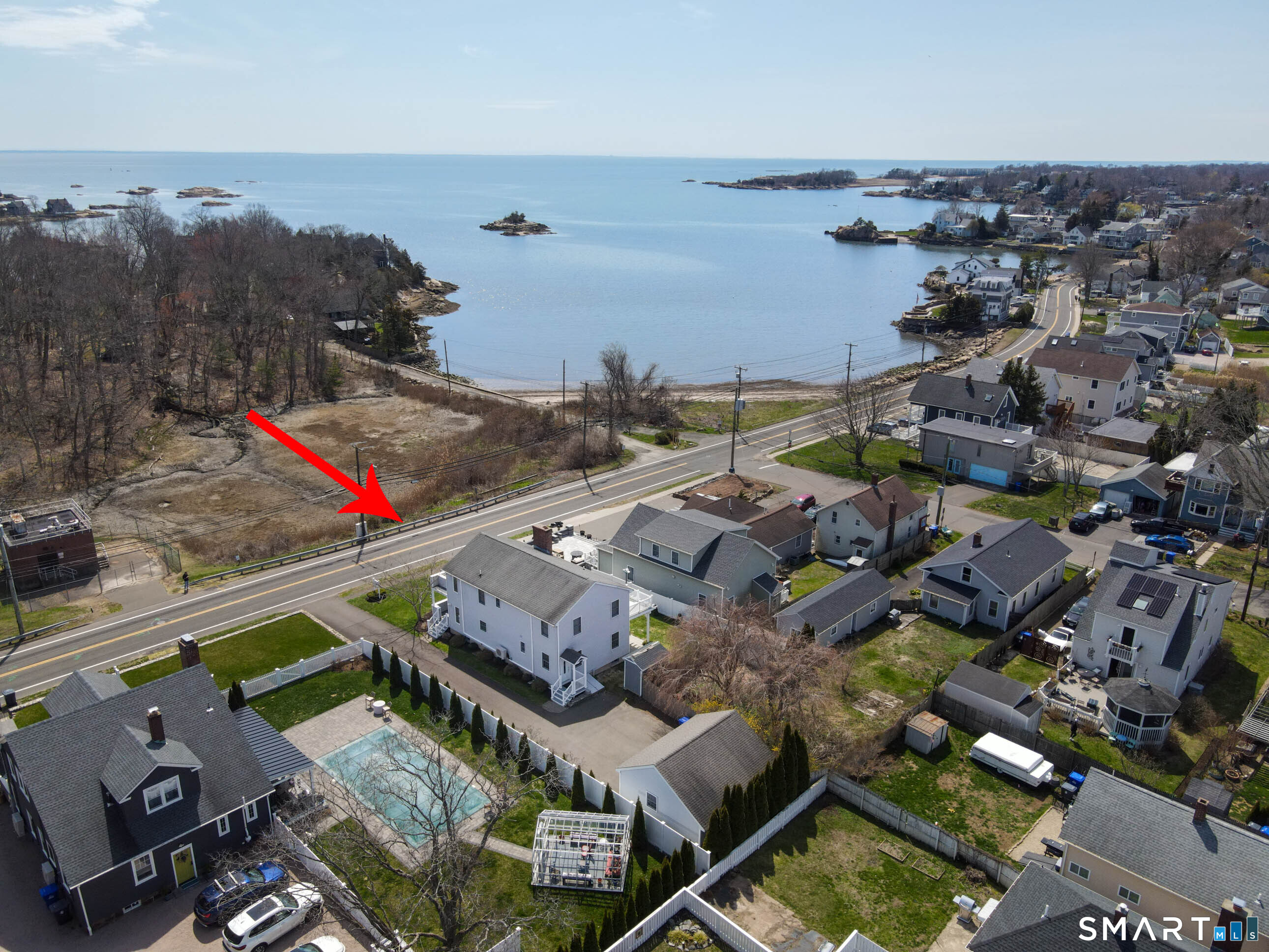 338 Shore Drive Branford CT 06405
