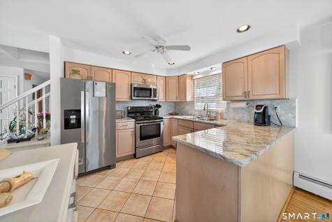 338 Shore Drive Branford CT 06405