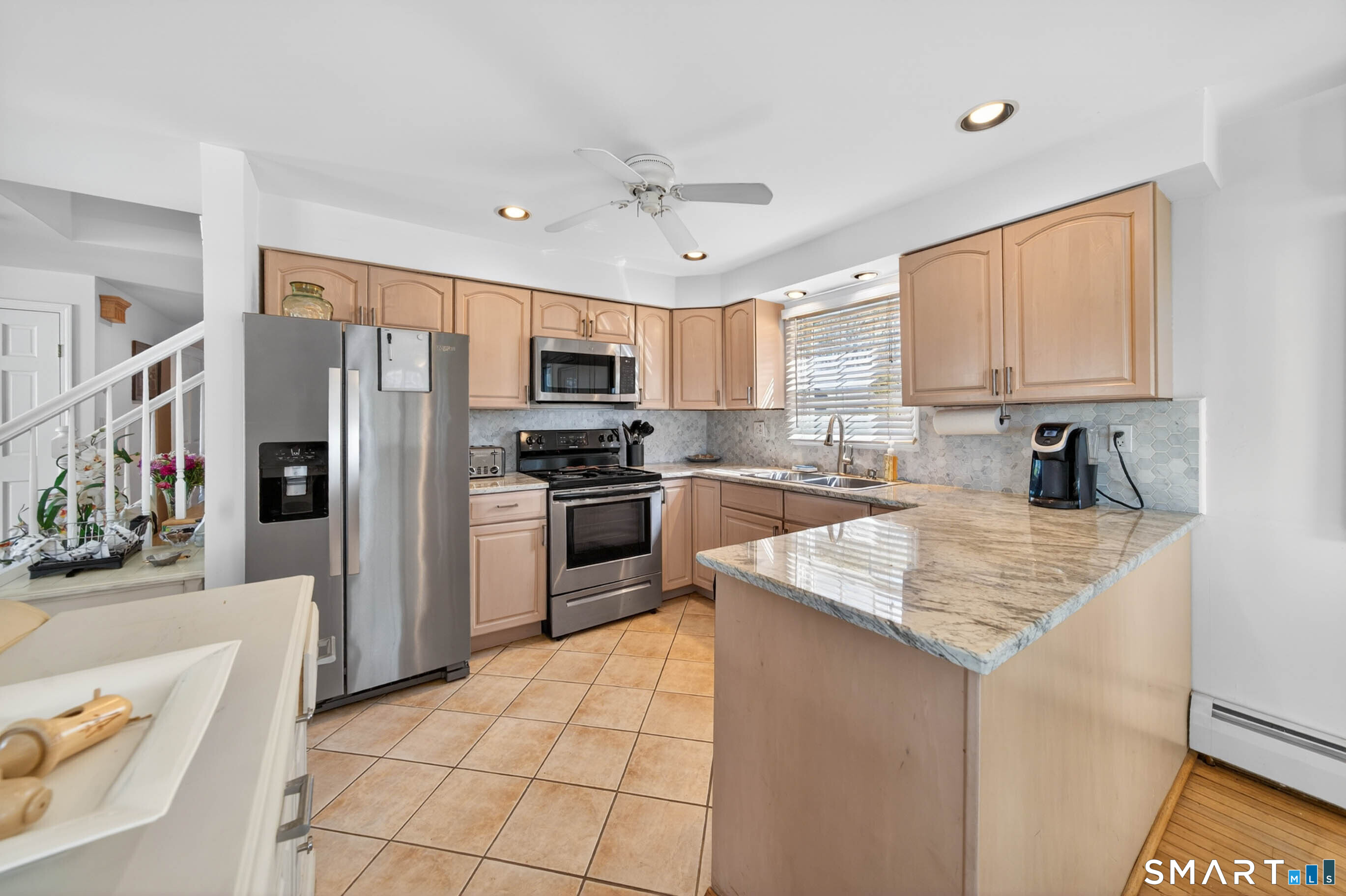 338 Shore Drive Branford CT 06405