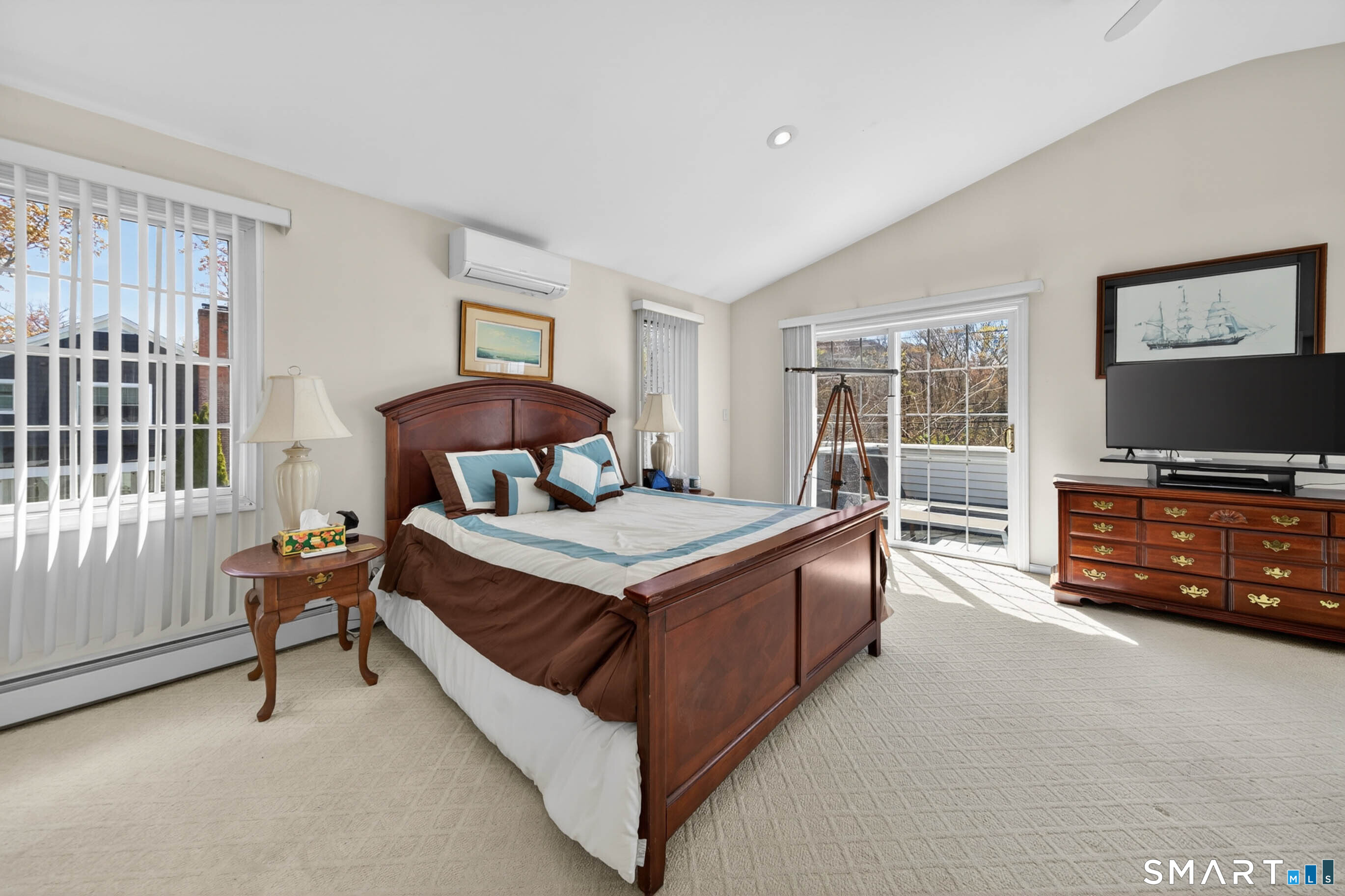 338 Shore Drive Branford CT 06405
