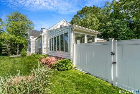 13 Pleasant Rise Circle Brookfield CT 06804
