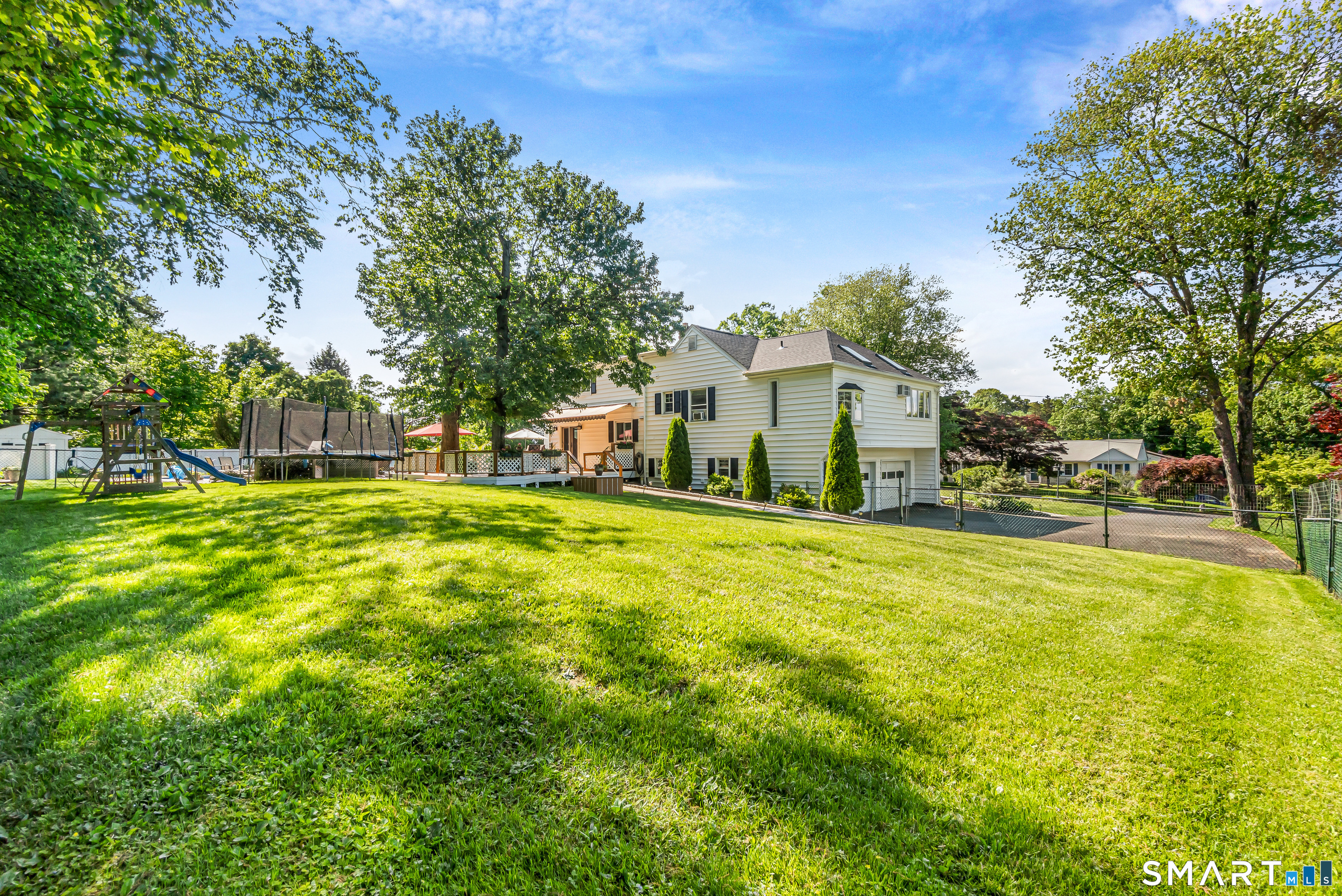 13 Pleasant Rise Circle Brookfield CT 06804