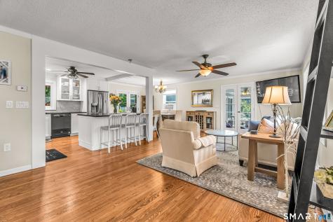 13 Pleasant Rise Circle Brookfield CT 06804