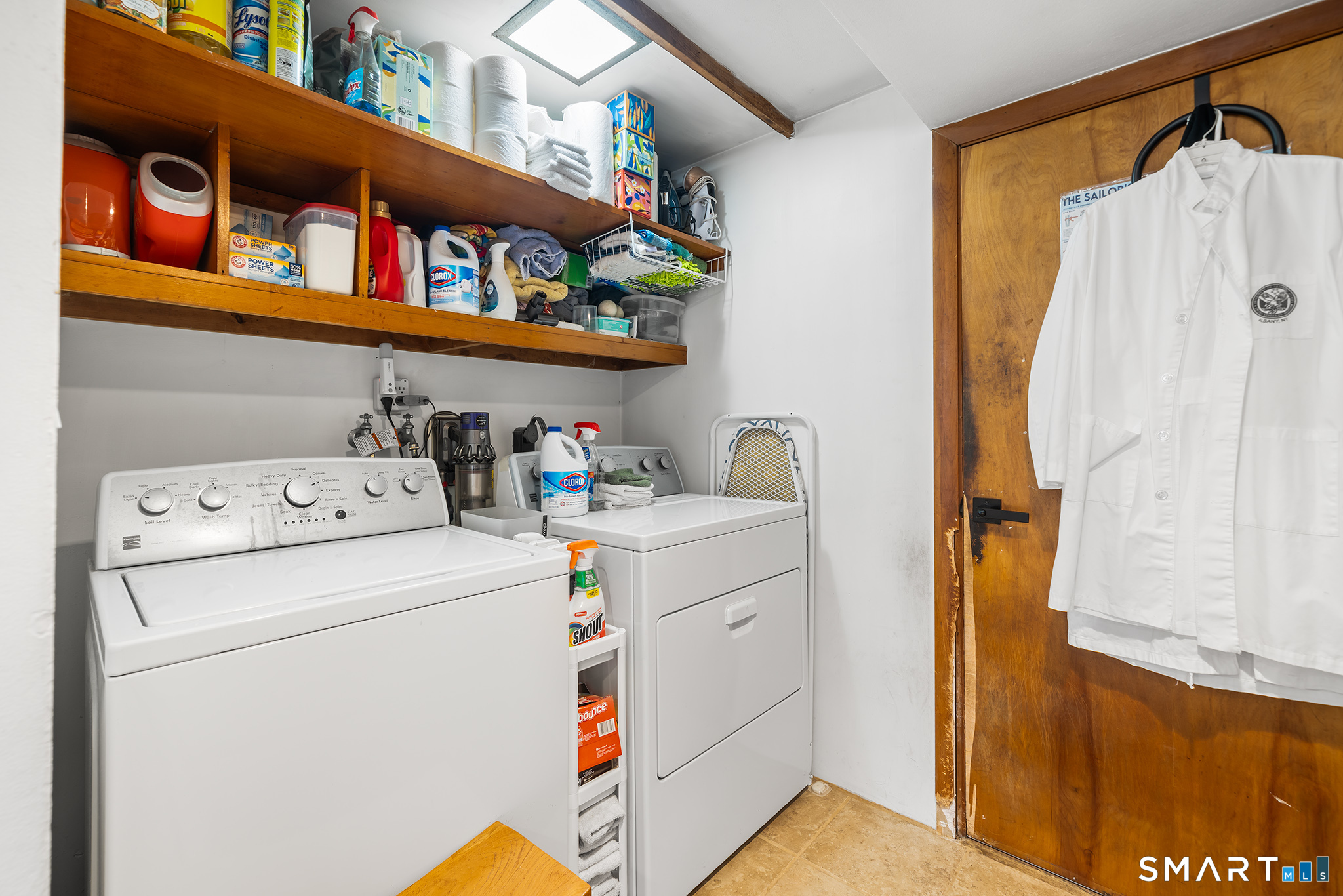 6 Shore Road Waterford CT 06385