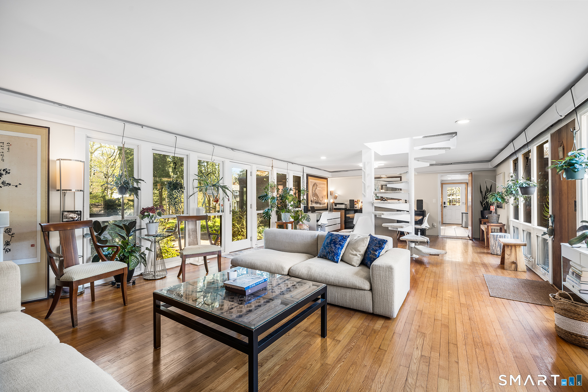 6 Shore Road Waterford CT 06385