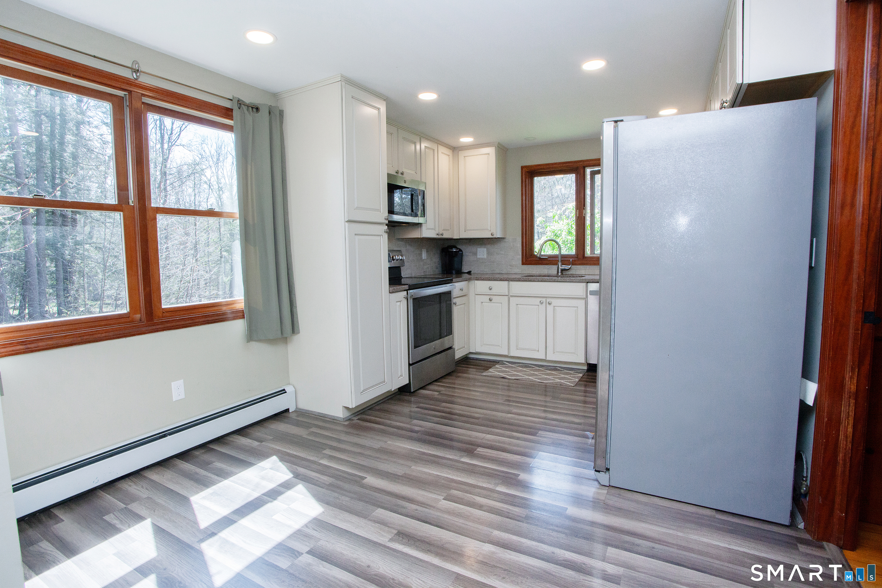 7 Copper Hill Terrace East Granby CT 06026