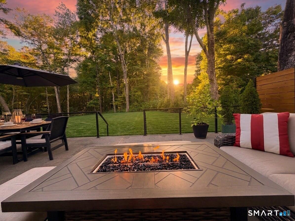 106 Sherwood Road Easton CT 06612