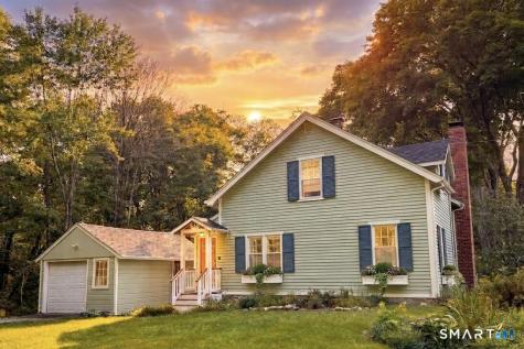 106 Sherwood Road Easton CT 06612
