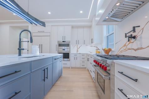 108 Old Farm Road Weston CT 06825