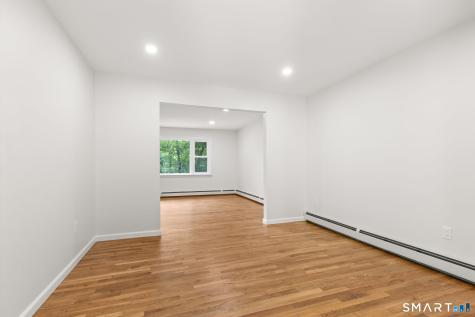 2 Oakwood Drive New Fairfield CT 06812