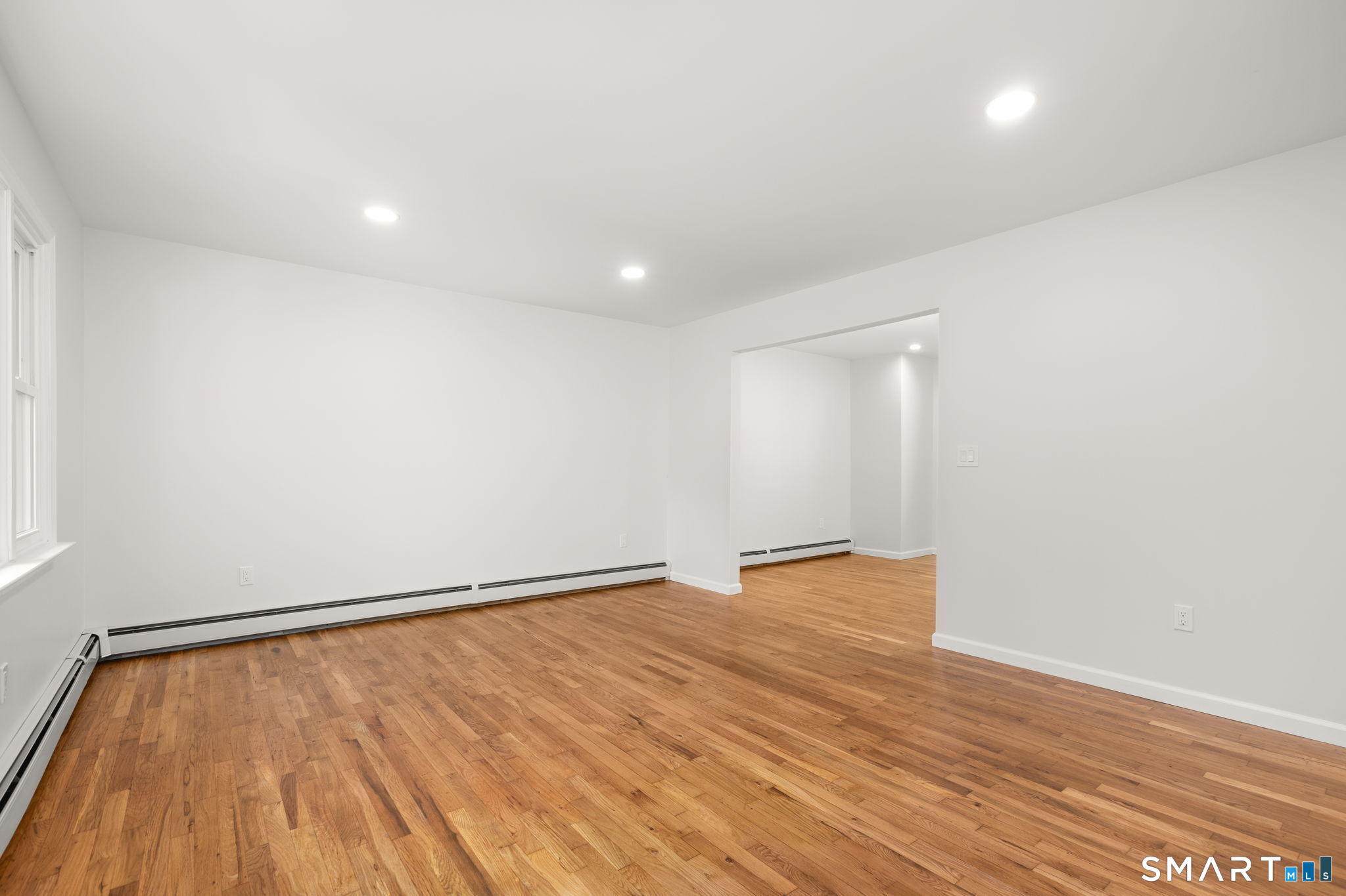 2 Oakwood Drive New Fairfield CT 06812
