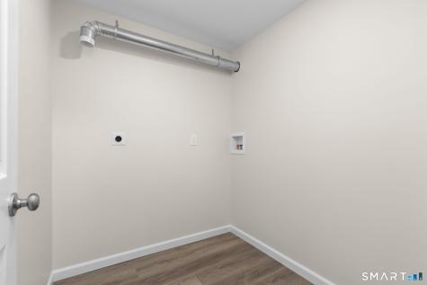 2 Oakwood Drive New Fairfield CT 06812