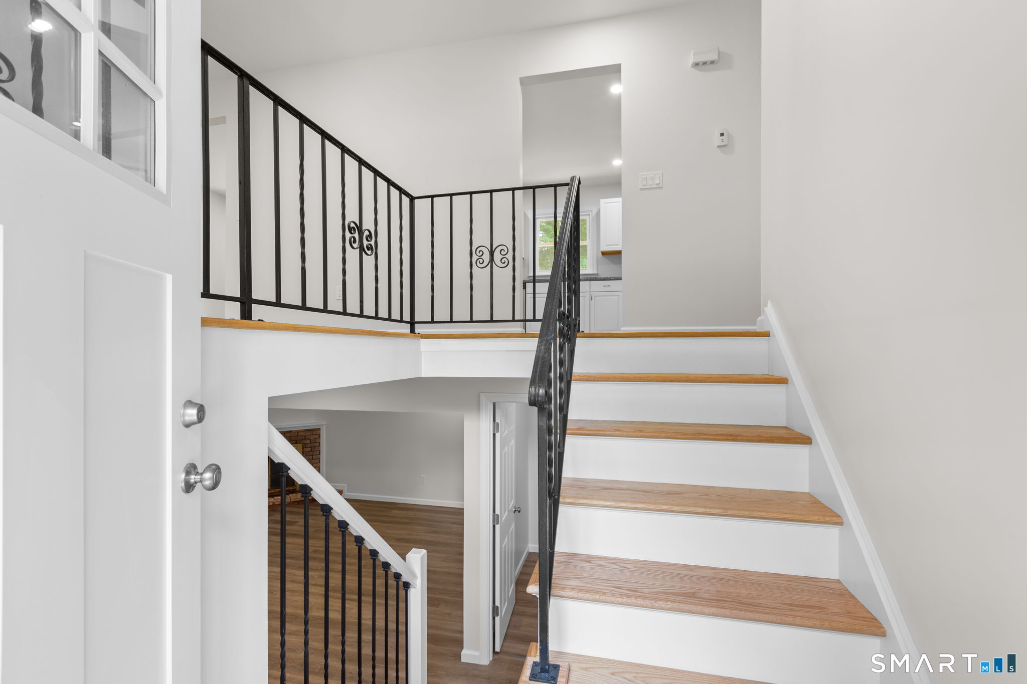 2 Oakwood Drive New Fairfield CT 06812