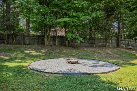 27 Sunrise Drive Vernon CT 06066