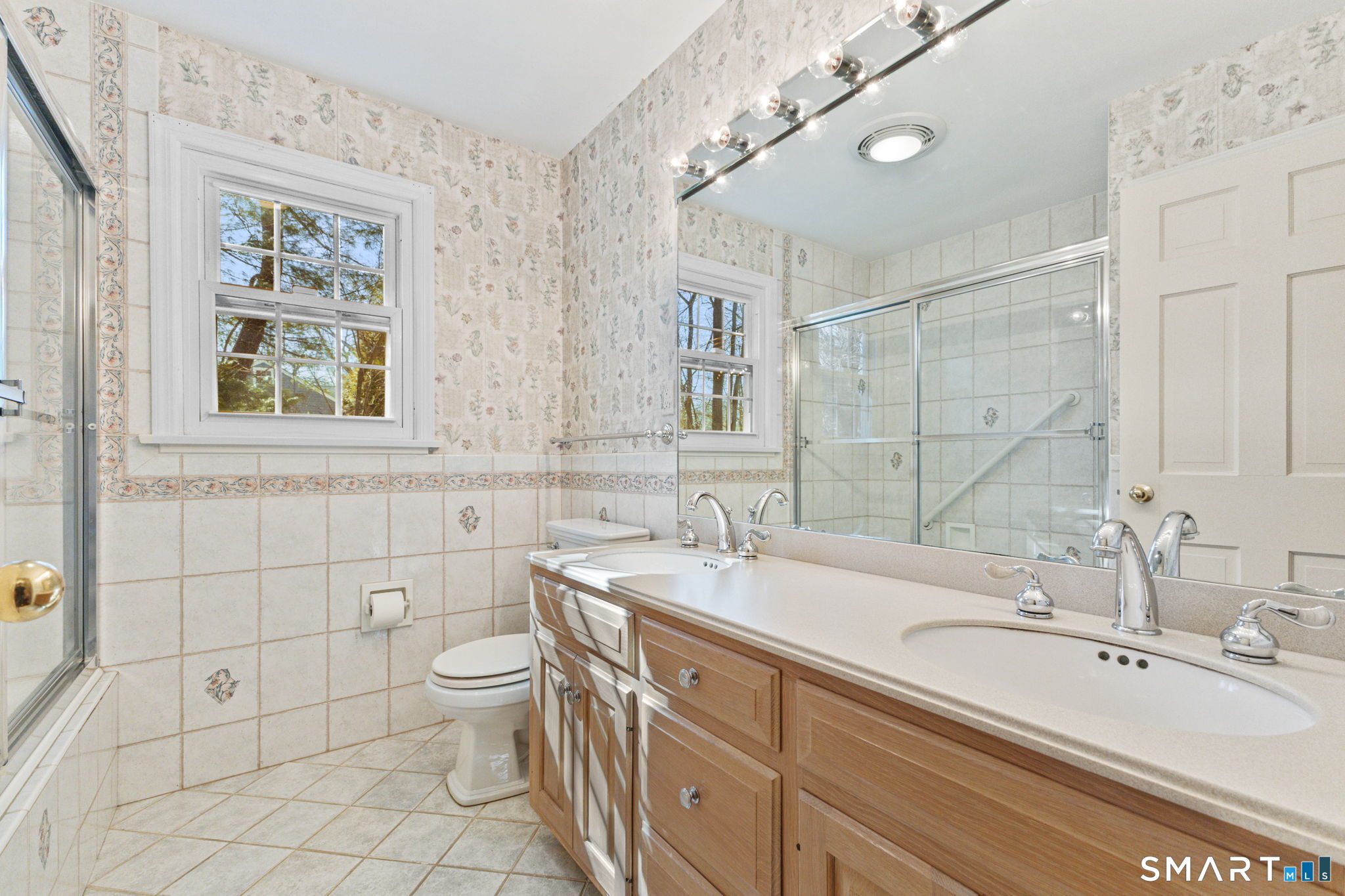 26 Holly Lane Darien CT 06820