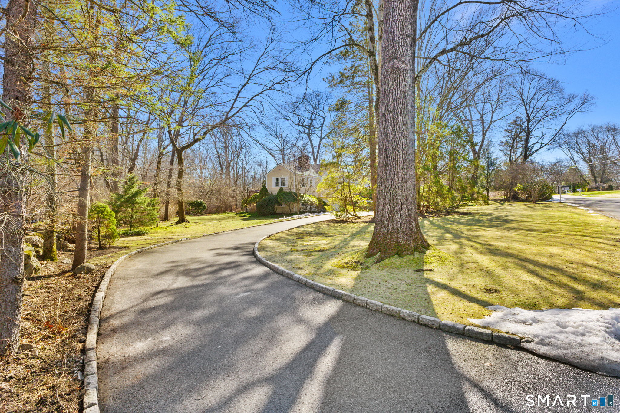 26 Holly Lane Darien CT 06820