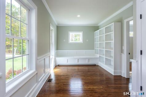 9 Nicolina Way Newtown CT 06470