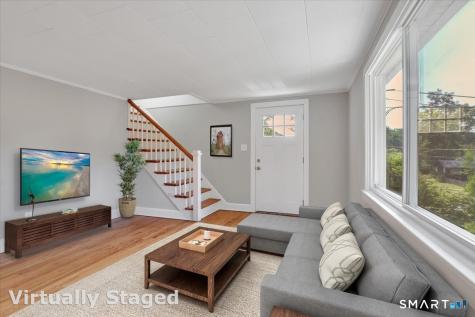 16 Strong Street Burlington CT 06013