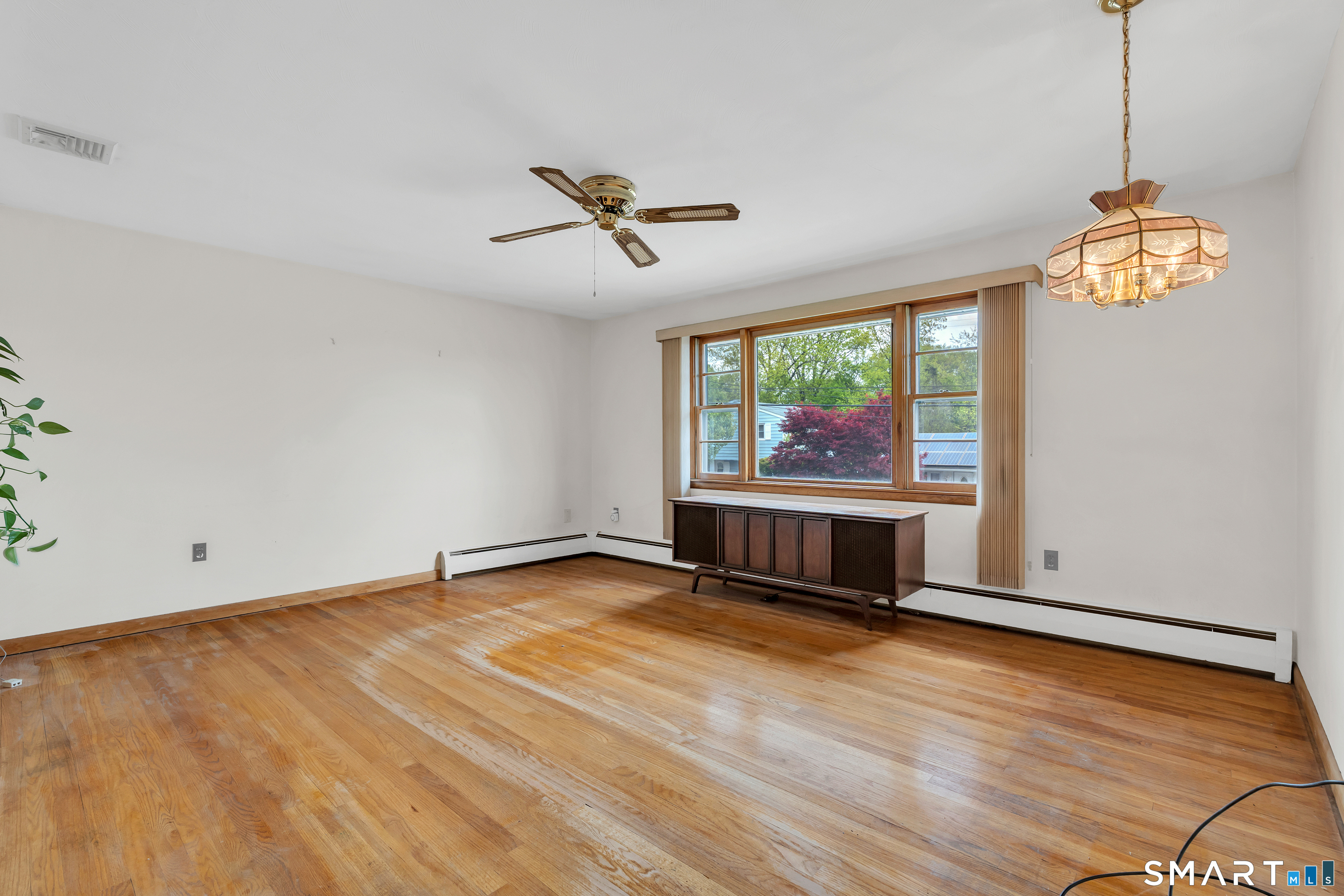 144 New Haven Avenue Waterbury CT 06708