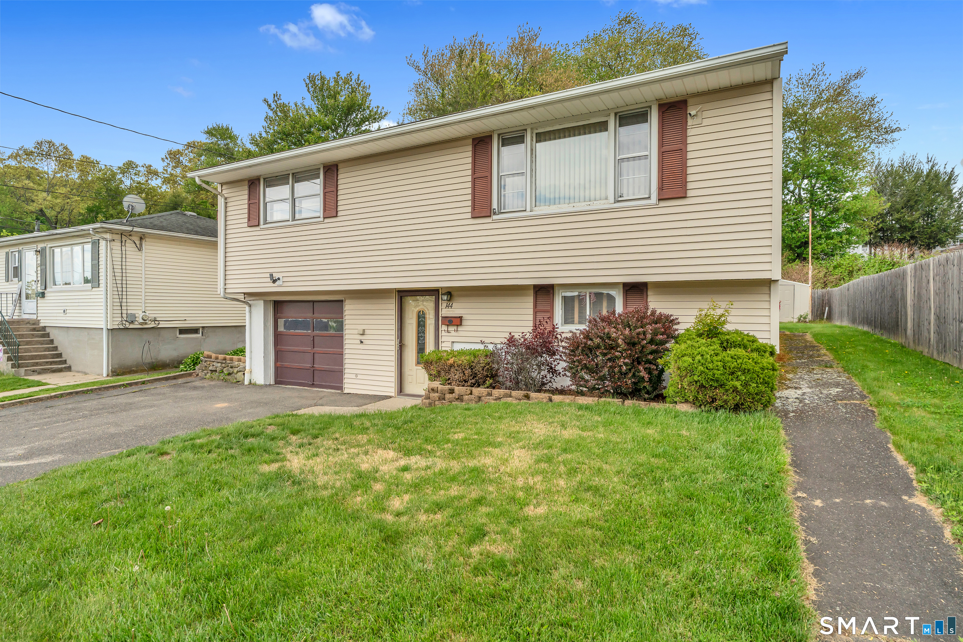 144 New Haven Avenue Waterbury CT 06708
